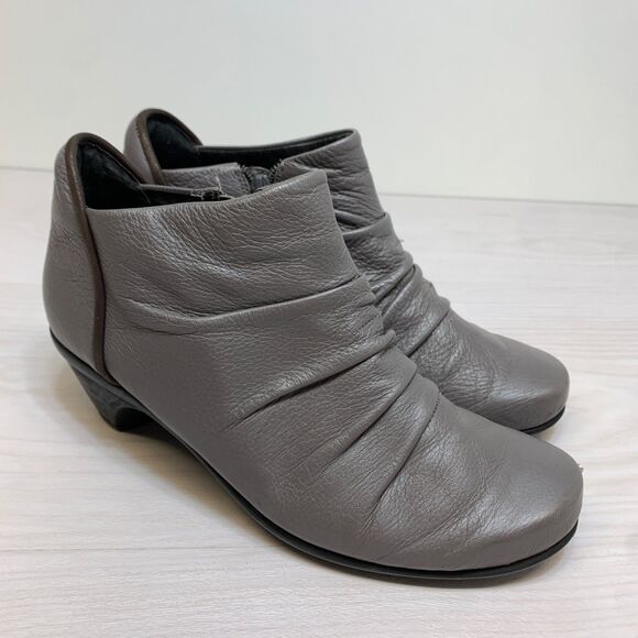 Naot Grey Leather Kahika Ankle Boots Womens Size EU 40 US 9 Ruched Booties - Picture 1 of 11